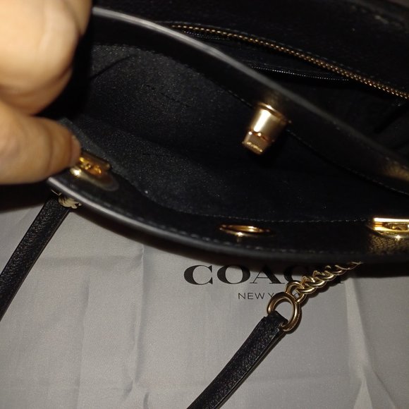 MEDIUM BLACK LEATHER COACH TOTE - Picture 5 of 7